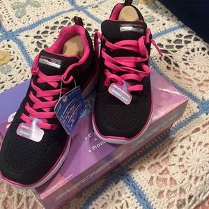 Black and pink memory foam sneakers (never worn)